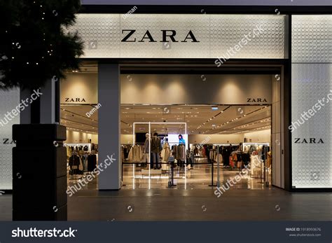 Zara Woman Images: Browse 1,016 Stock Photos & Vectors Free Download ...