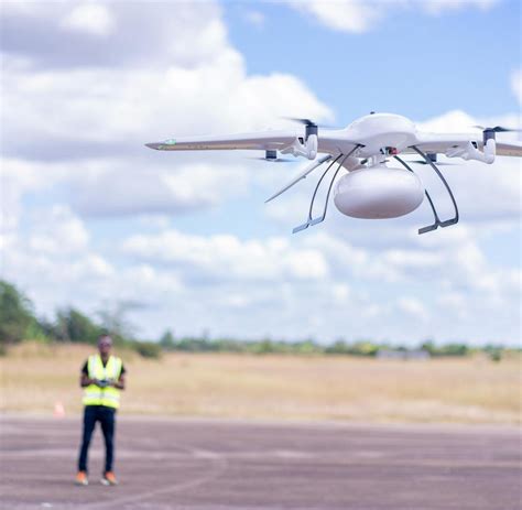 12 000 Drohnen für Afrika Wingcopter wird zur Medikamenten Hoffnung