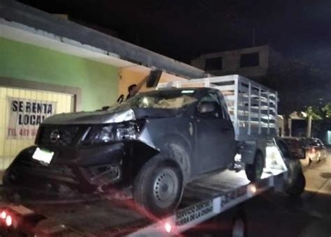 Choc Camioneta Contra Un Negocio