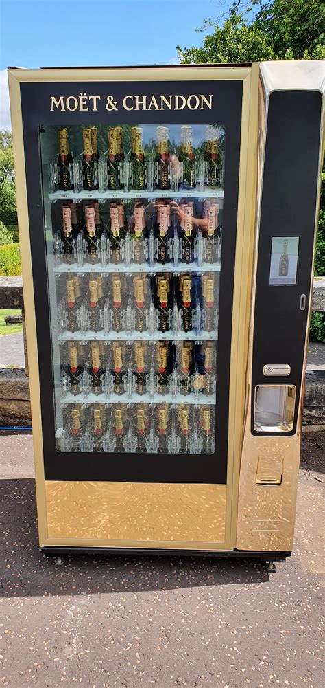 10 best u/enfmar images on Pholder | Three Lions, Seinfeld and