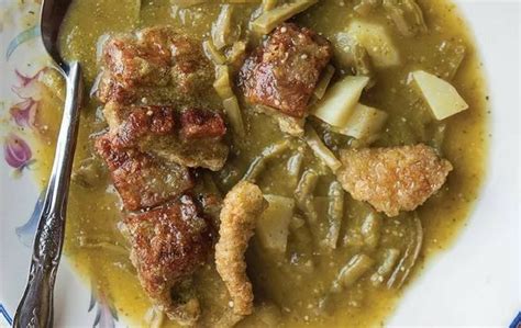 Chicharrón En Salsa Verde Con Nopales Cocina Delirante