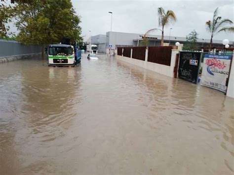 Alicante Las Fuertes Lluvias Provocan Inundaciones En Torrevieja