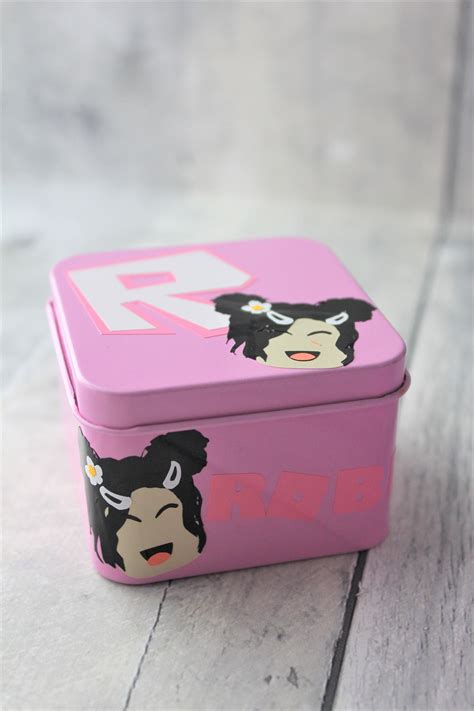 Roblox Girl Metal Favor Boxroblox Girl Partyroblox Girl Tin Etsy