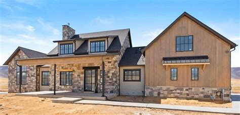 Contemporary Farmhouse Plan with In-law Suite above Garage - 365029PED ...