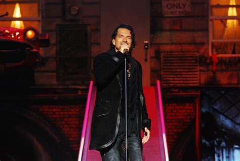 Ricardo Arjona Por Si Regresas