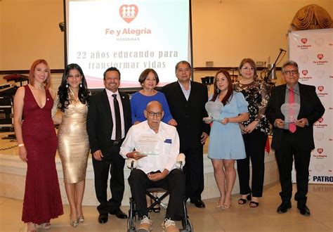 Fundación Fe y Alegría entrega galardón P José María Vélaz eldiario hn