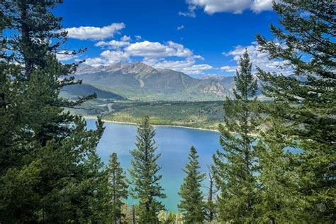 25 Best Colorado Hiking Trails - Go Wander Wild