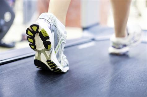 Can Walking On A Treadmill For 30 Minutes Every Day Help To Burn Belly