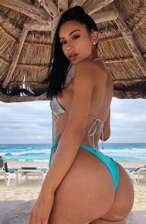 Big Ass Amateurs Ambutt Porn Pic