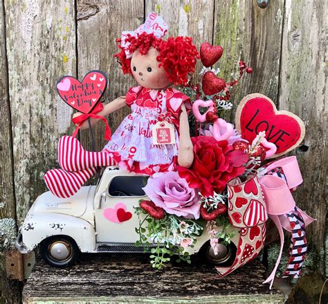 Excited To Share This Item From My Etsy Shop Valentine Metal Truck Centerpiece Valentines Rag