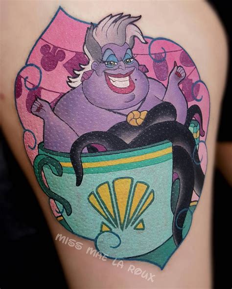 37 Tattoos For Disneyland Fans In 2020 Cartoon Tattoos Tattoos