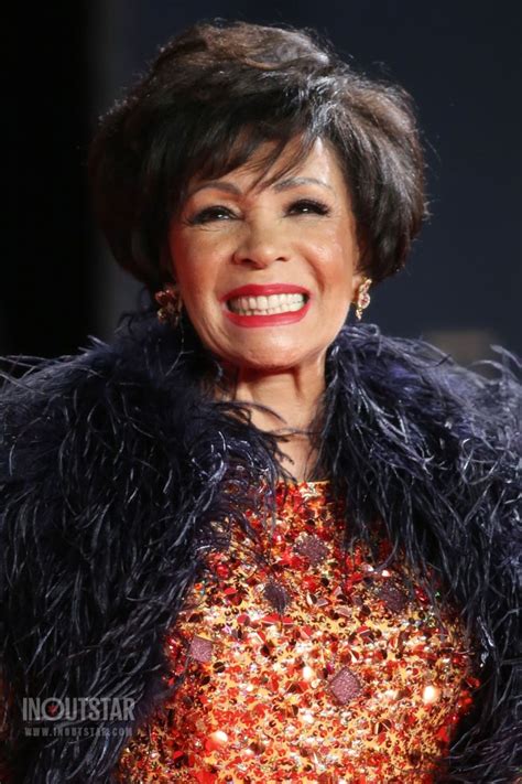 Pictures Of Shirley Bassey