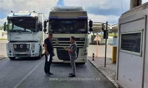 Un camion care transporta ambalaje nu a fost lăsat să iasă din țară