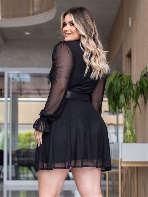 Vestido Plus size Curto Tule Transparência Festa Balada Blogueira