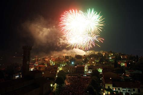 Capodanno in Umbria pochi feriti per i bòtti la più grave a Terni