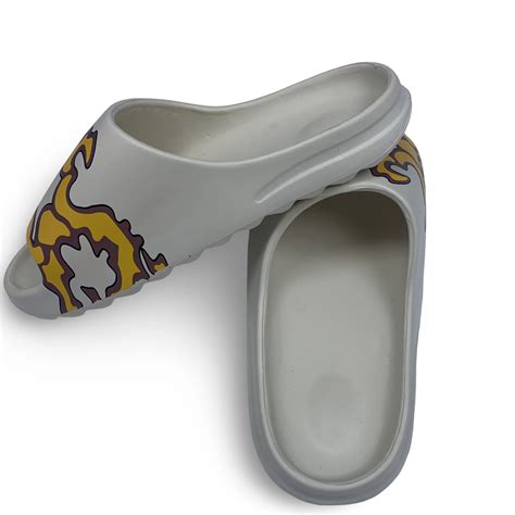 Wholesale Fashion Coconut Platform Slippers Cheap Light Slides Home Outdoor Slippers Customized