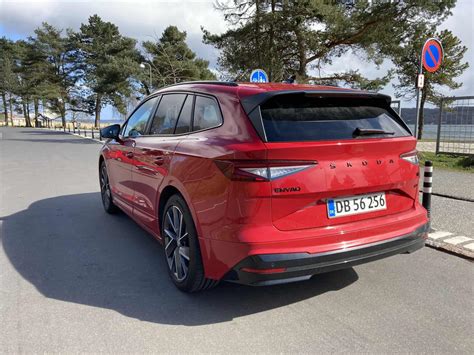 Hun fylder meget men på den gode måde Skoda Enyaq Sportline 80 er en