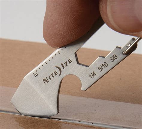 The Nite Ize DoohicKey Is a Great Keychain EDC Tool