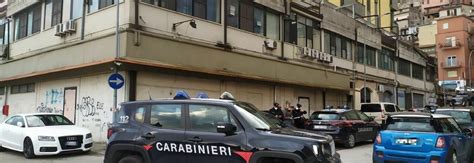 Precipita Da Un Palazzo In Piazza Morto Un Bancario Di 47 Anni