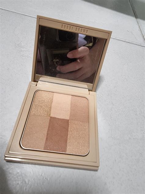 Bobbi Brown Nude Finish Illuminating Powder Beauty Personal Care