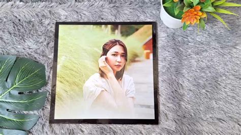 Cetak Foto Custom List Putih Hitam Bingkai MDF Ukuran 20x20cm Paket