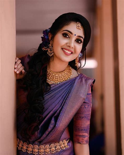 Women Pic South Indian Bride Saree Pretty Girl Dresses Fancy Blouse Designs