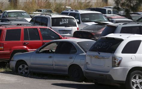 Falla en Repuve provocó que suspendieran regularización de autos El