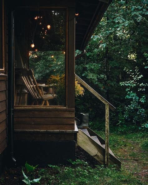 Pin By Tani On Cabins In The Woods Cabin Aesthetic Cottage