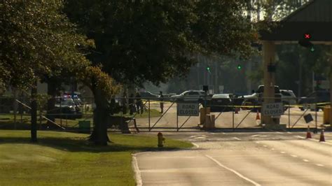 Driver Dies After Crashing Into Barrier At Naval Air Station Jacksonville In Florida Cnn