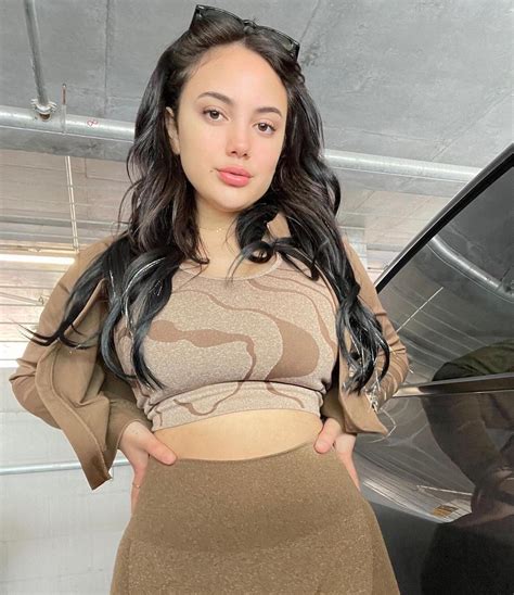 Nika (@its.nikavenom) • Instagram photos and videos