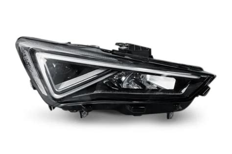 CUPRA LEON HEADLIGHT Right LED Matrix 20 Headlamp Driver Off Side OEM