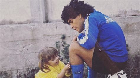 Gianinna Y Dalma Maradona Habrían Censurado Cuentas Que Usan La Imagen De Diego Caras