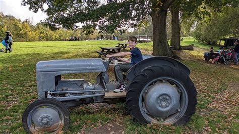 Bucklebury Farm Park review - Red Kite Days