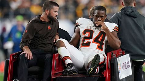 Nick Chubb's season likely over after Cleveland Browns' running back ...