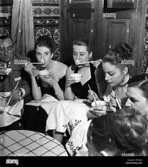 1950s French Cuisine Hi Res Stock Photography And Images Alamy