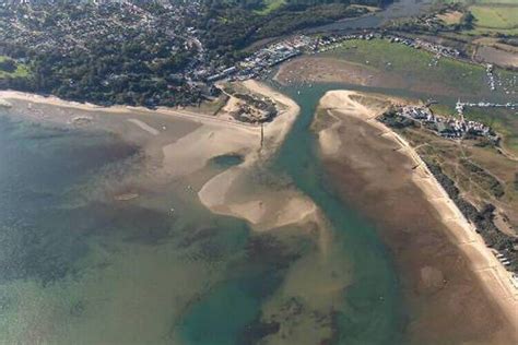 Bembridge Harbour Beach Explore The Isle Of Wight