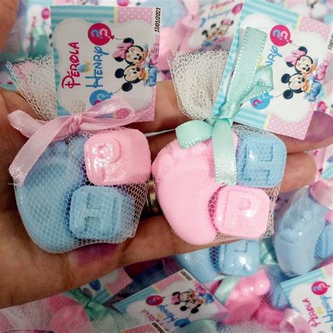 Lembrancinha Visita Bebe - KIT10un Sabonete lembrancinha personalizado Pezinho De Bebe com ...