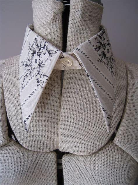 Free Pattern And Tutorial For Pointy Detachable Collar FREE Sewing