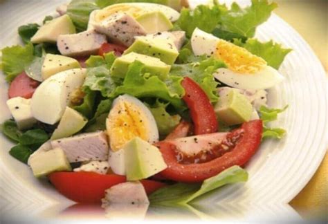 Ensalada De Aguacate Y Huevo Quebuenasazon