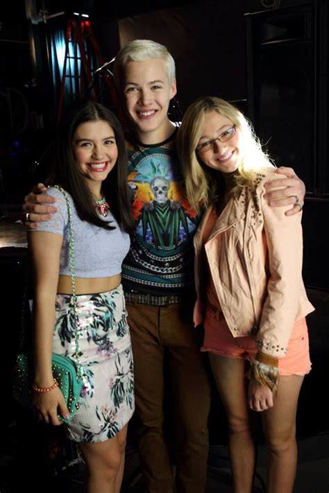 S13 Ep1 2 Summertime Zoe Tristan And Maya Degrassi Next Class