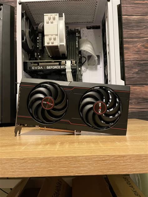 Sapphire Pulse RX 6600 XT Jawa