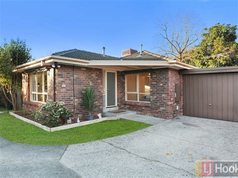 sold  glen park road bayswater north vic    jun