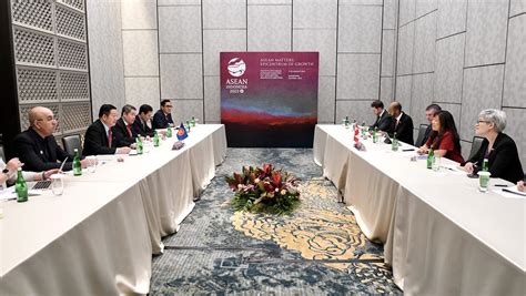 Secretary General Of Asean Meets With The Minister Of Export Promotion