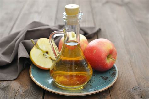 Apple Cider Vinegar Vs White Vinegar Differences Similarities My