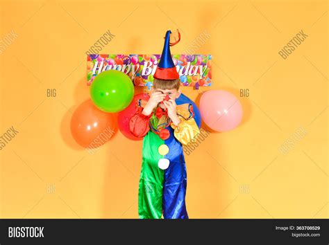 Clown Balls Puts On Image And Photo Free Trial Bigstock