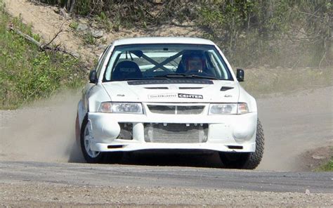 Mitsubishi Lancer Evolution IV Rally Car