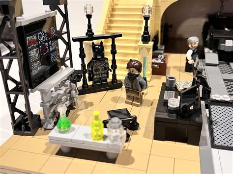 The Batman batcave : r/lego