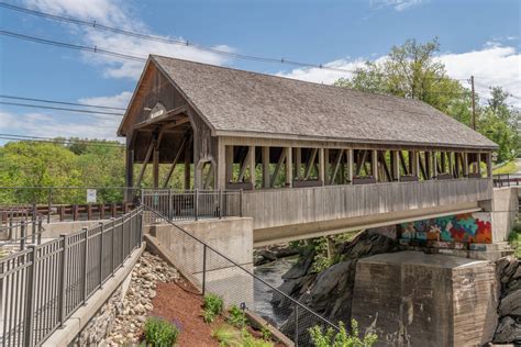 Quechee Covered Bridge photo spot, Hartford