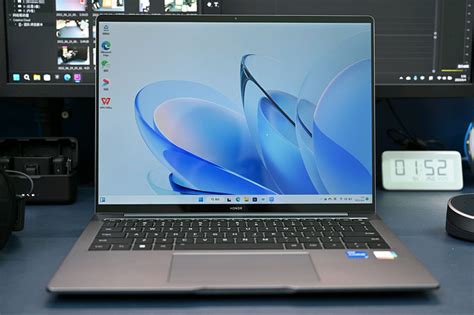 荣耀magicbook X 14 Pro 2023款普通笔记本怎么样 荣耀magicbook14 23款：性能续航我全要！什么值得买