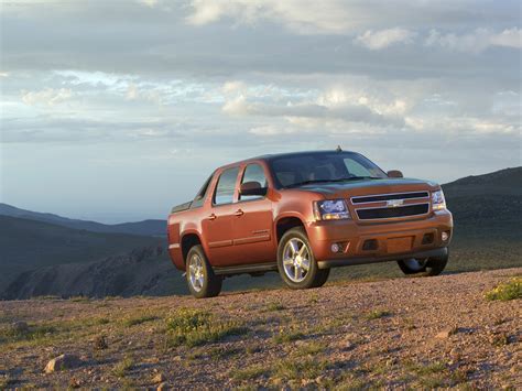 Chevrolet Avalanche Ltz Pictures Information Specs